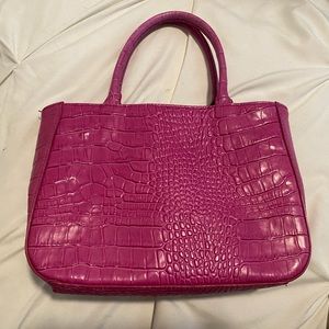 Express Mini hot pink leather purse